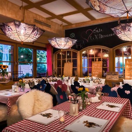 Zur Gluecklichen Kuh Hotell Oberstdorf Eksteriør bilde